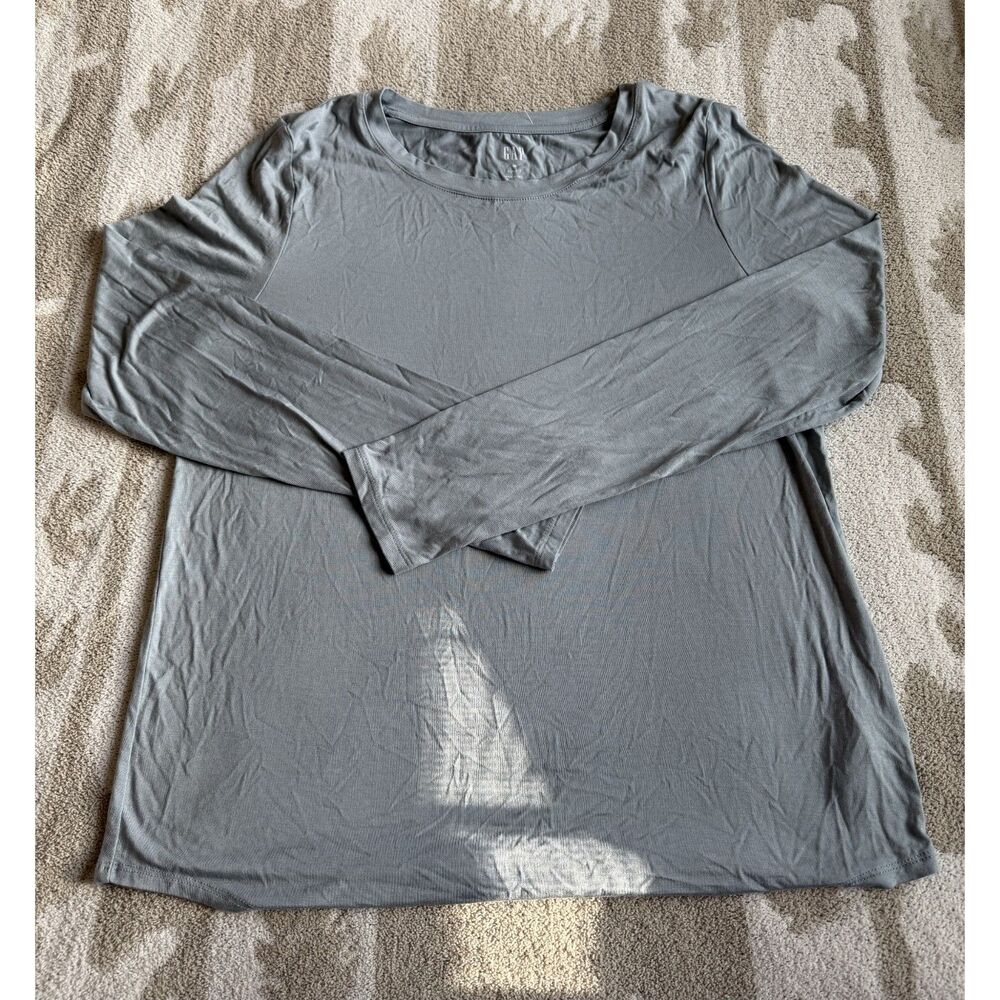 Gap Women’s Gray Long Sleeve Shirt Size M